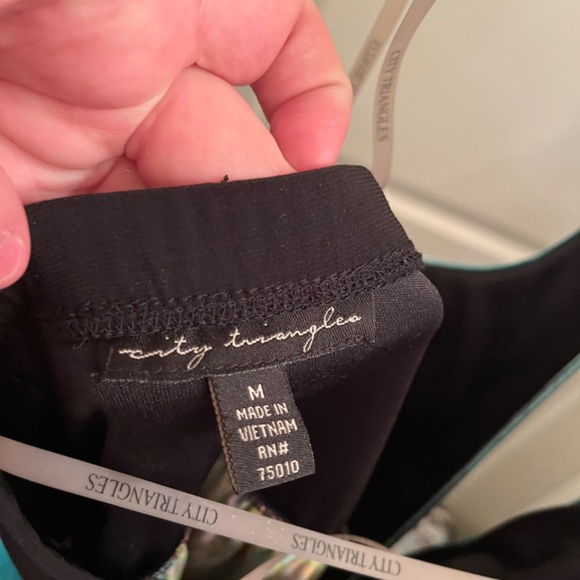 Unity Triangle Dress - Picture 3 of 3